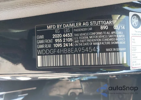 2014 Mercedes-Benz C 250 Sport z USA, uszkodzony, nr VIN WDDGF4HB8EA954545